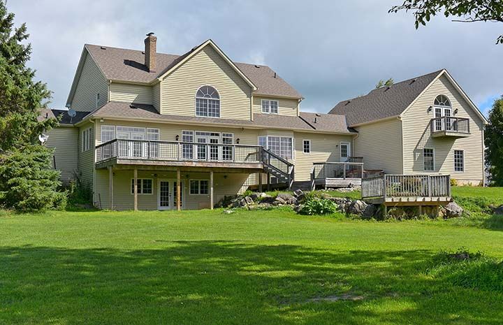 Luxury real estate and Country Homes for sale including horse farms and property in the Caledon and King City areas near Toronto