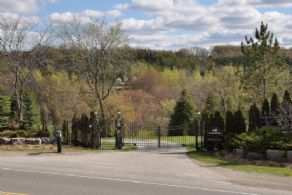 Front Gates - Country homes for sale and luxury real estate including horse farms and property in the Caledon and King City areas near Toronto