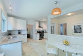 Kitchen - Country homes for sale and luxury real estate including horse farms and property in the Caledon and King City areas near Toronto