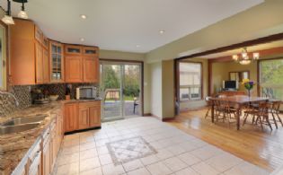 Country Retreat, Mono, Mono, Ontario, Canada - Country homes for sale and luxury real estate including horse farms and property in the Caledon and King City areas near Toronto