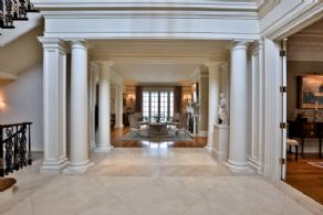 Foyer - Country homes for sale and luxury real estate including horse farms and property in the Caledon and King City areas near Toronto