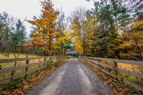 Country Retreat, Near Schomberg, Ontario - Country homes for sale and luxury real estate including horse farms and property in the Caledon and King City areas near Toronto