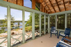 Palisade Bay, Georgian Bay, Ontario - Country homes for sale and luxury real estate including horse farms and property in the Caledon and King City areas near Toronto