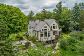 65 Glenview Heights, King, Ontario - Country homes for sale and luxury real estate including horse farms and property in the Caledon and King City areas near Toronto