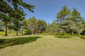 10 Acres, Queensville, Ontario - Country homes for sale and luxury real estate including horse farms and property in the Caledon and King City areas near Toronto