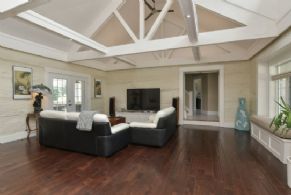 Living Room - Country homes for sale and luxury real estate including horse farms and property in the Caledon and King City areas near Toronto