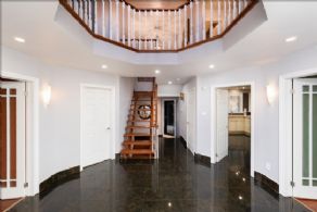 King Caledon Townline, Ontario - Country homes for sale and luxury real estate including horse farms and property in the Caledon and King City areas near Toronto