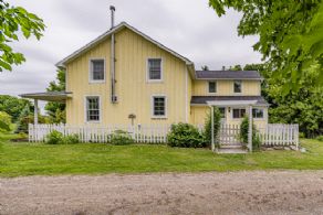 Side facade - Country homes for sale and luxury real estate including horse farms and property in the Caledon and King City areas near Toronto