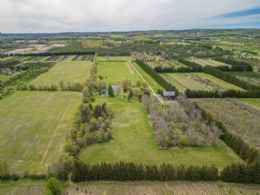 Ceilte Lochan Farm, Hockley Valley, Ontario - Country homes for sale and luxury real estate including horse farms and property in the Caledon and King City areas near Toronto