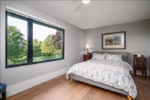 Bedroom - Country homes for sale and luxury real estate including horse farms and property in the Caledon and King City areas near Toronto