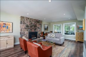 Renovated Vandorf Country Home, Whitchurch-Stouffville, Ontario - Country homes for sale and luxury real estate including horse farms and property in the Caledon and King City areas near Toronto