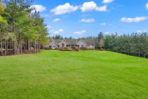 Country homes for sale and luxury real estate including horse farms and property in the Caledon and King City areas near Toronto