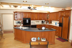 Kitchen - Country homes for sale and luxury real estate including horse farms and property in the Caledon and King City areas near Toronto